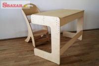 Dětský dřevěný rostoucí stůl